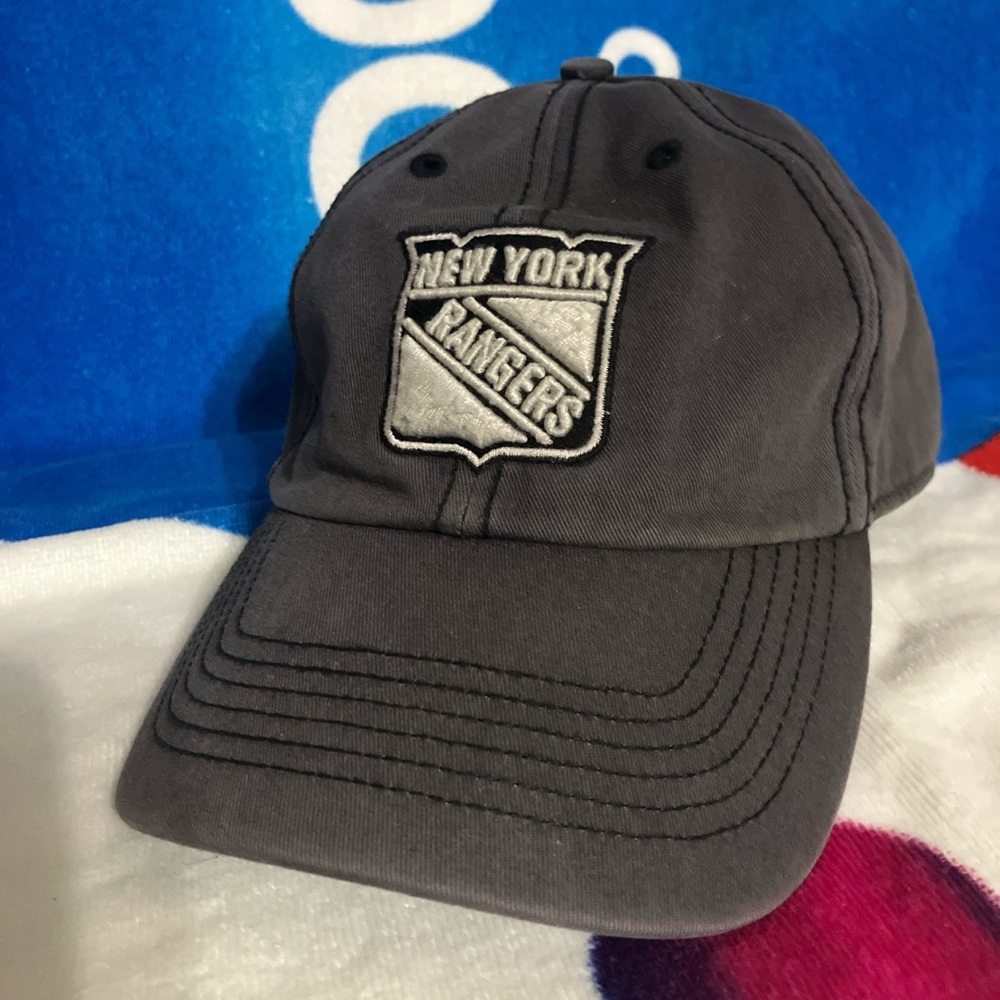 Faded style New York Rangers embroidered logo